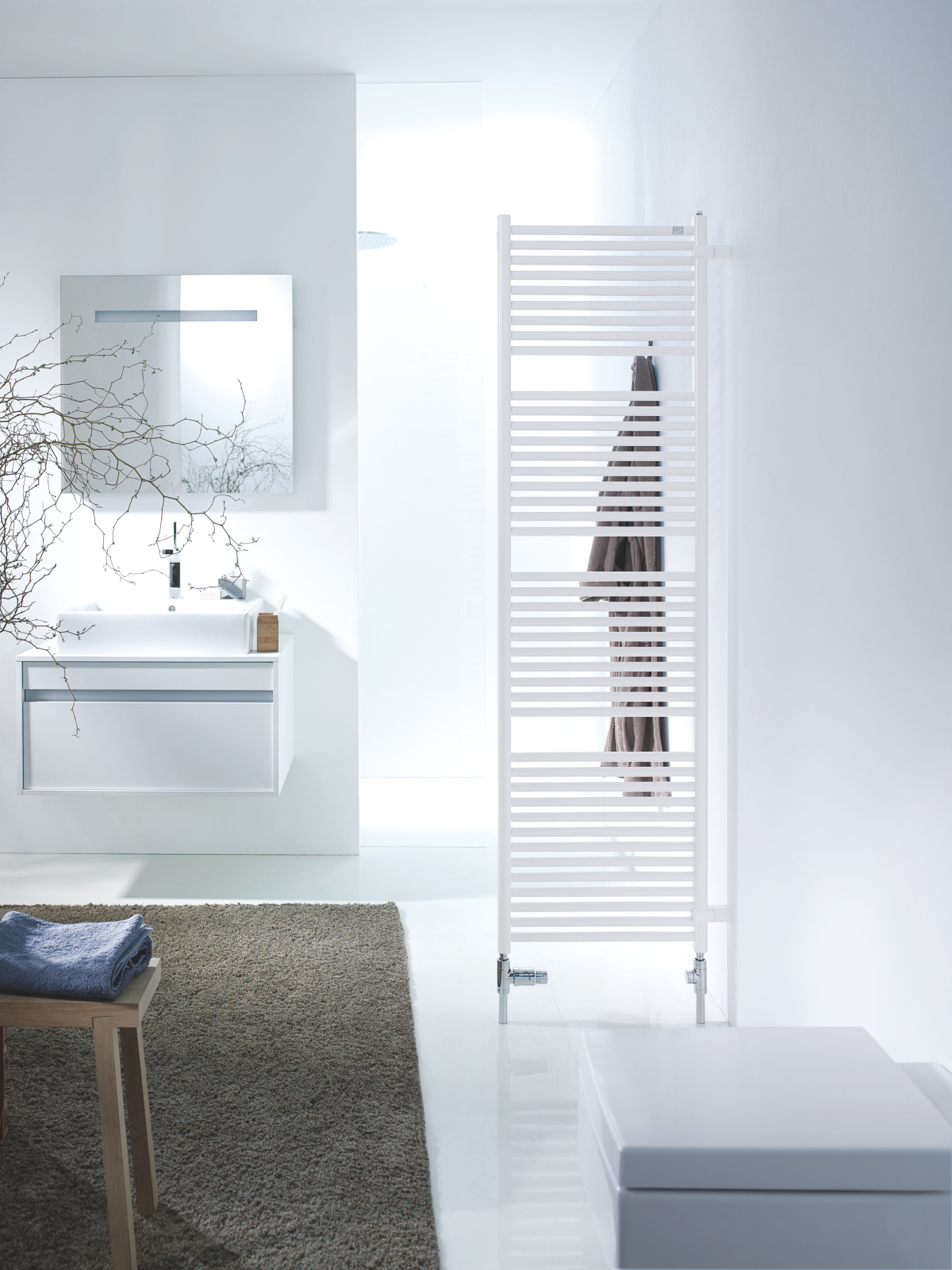 Rendering Zehnder Toga Decorative radiator Front view