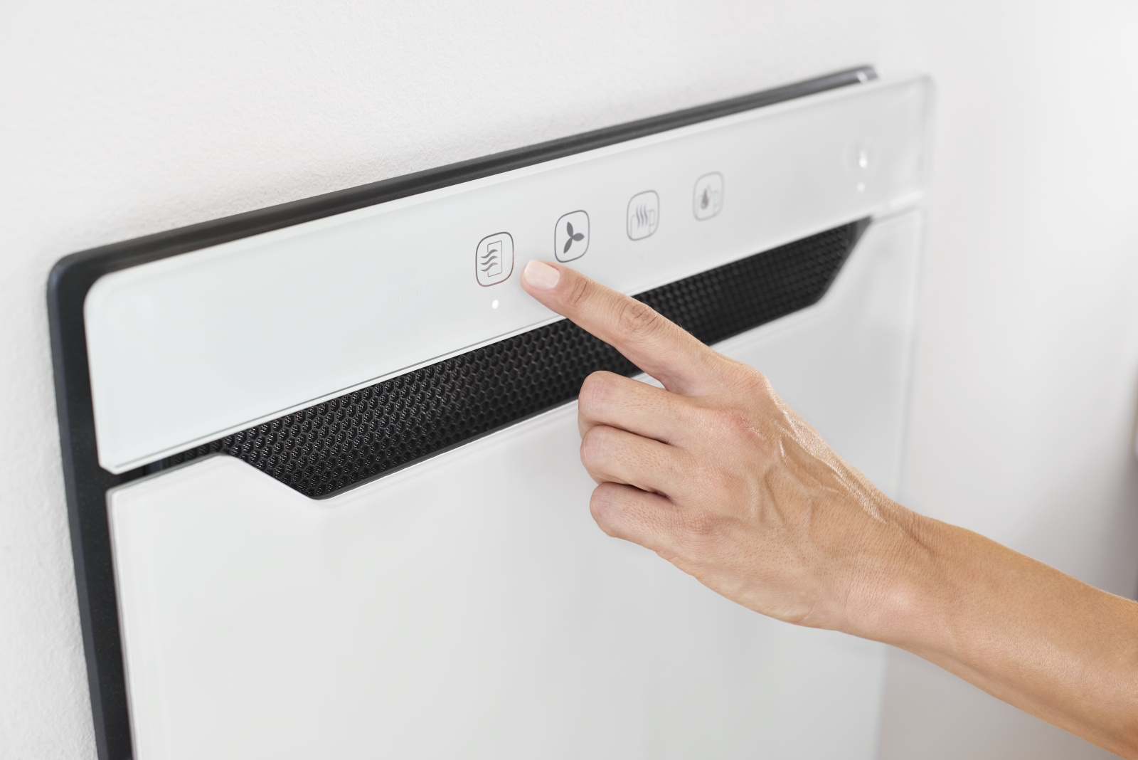 Focus Zehnder Zenia Decorative radiator Front view