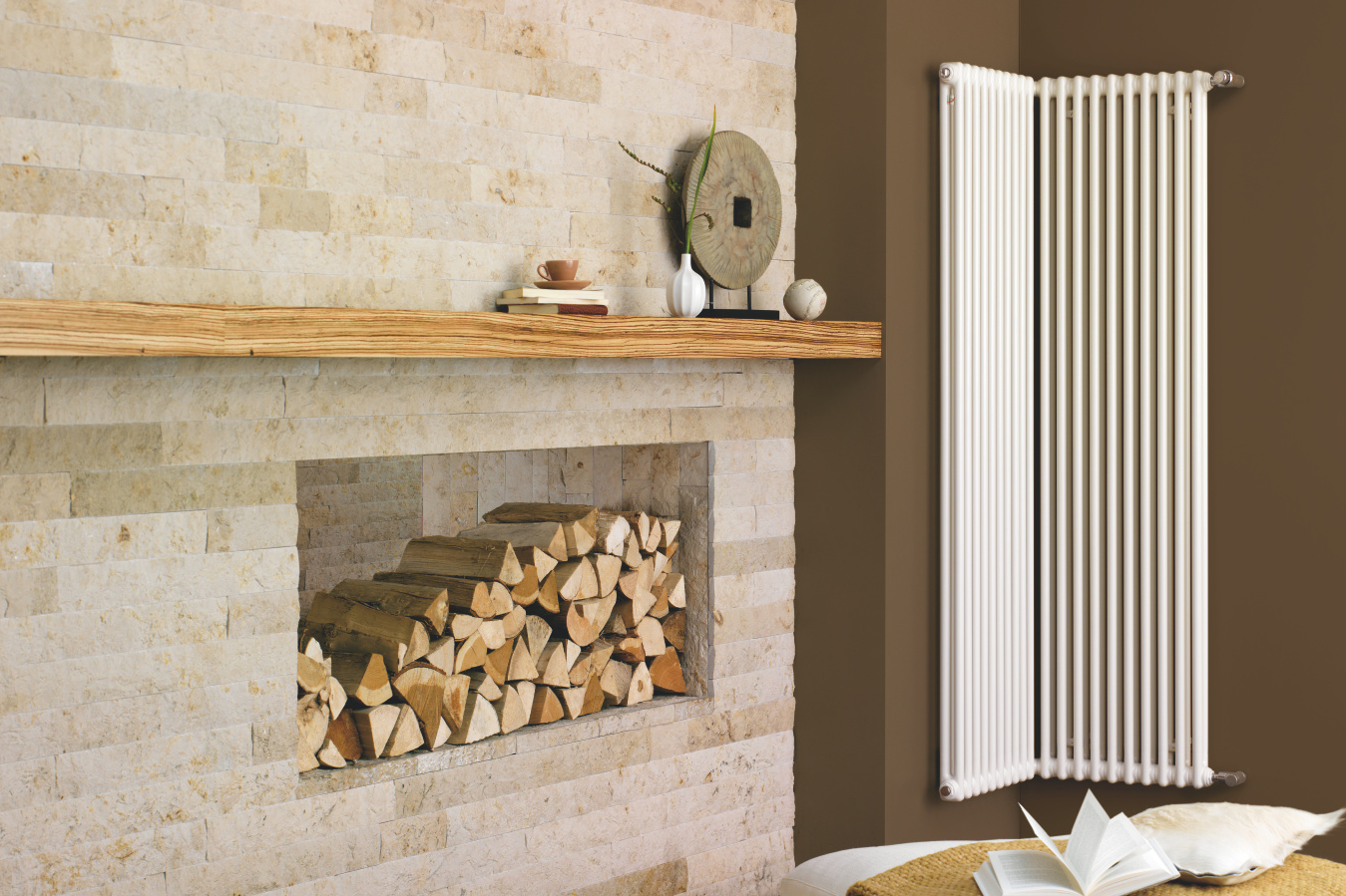 Rendering Zehnder Charleston Decorative radiator 