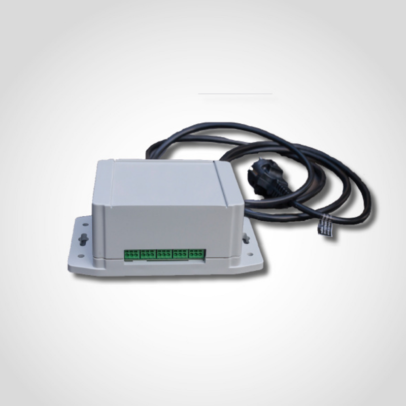 Cut-Out Zehnder ComfoConnect Splitter 5x 0-10V Comfortable indoor ventilation Angled view